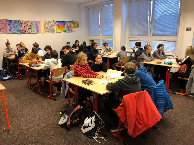 Mezinárodní metematicko - fyzikální soutěž NÁBOJ junior na Doctrina - PG