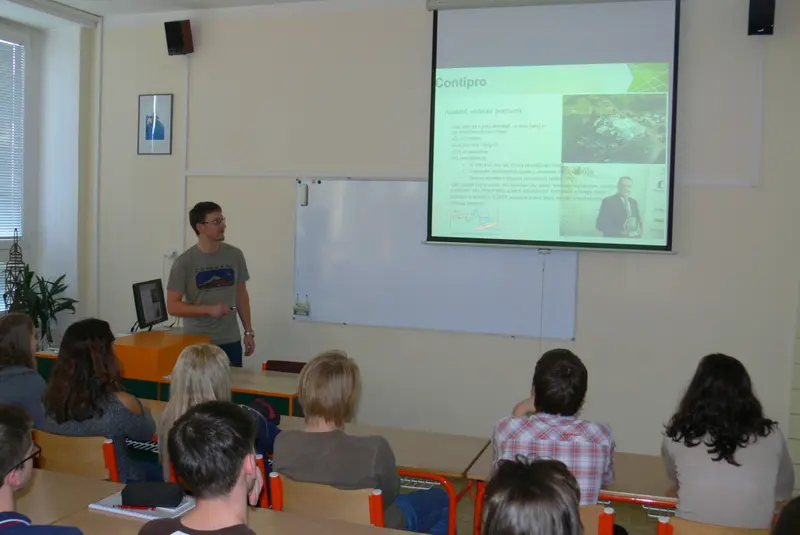 9930_Pavlik_PrFUK/04
