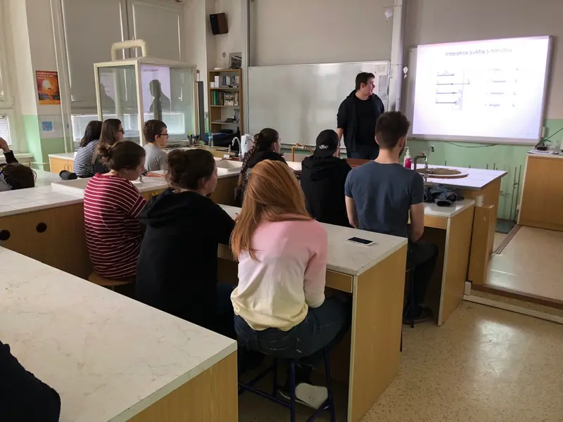 Nebojte se vědy 2018 aneb akademici přednáší našim studentům