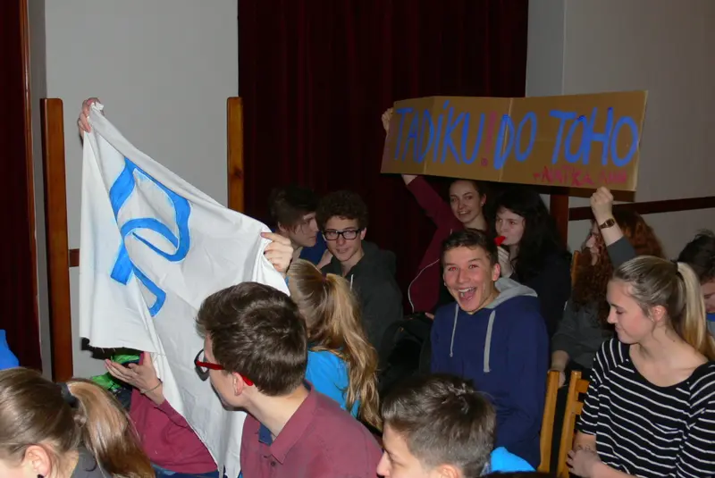 9969_ZooRiskuj_2016/04ZOORISKUJ16