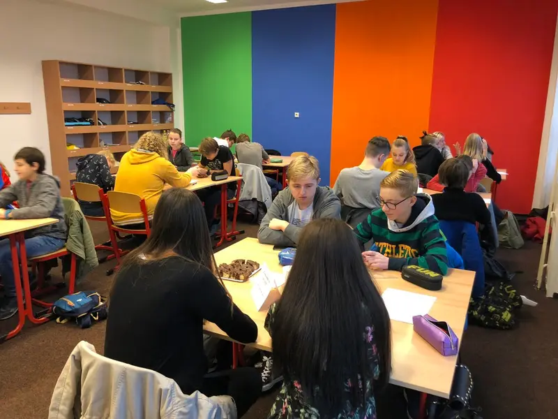 Mezinárodní metematicko - fyzikální soutěž NÁBOJ junior na Doctrina - PG