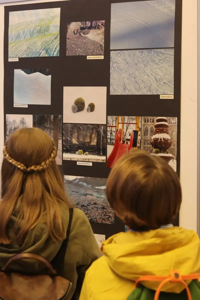 VERNISÁŽ VÝSTAVY K 12. ROČNÍKU FOTOGRAFICKÉ SOUTĚŽE