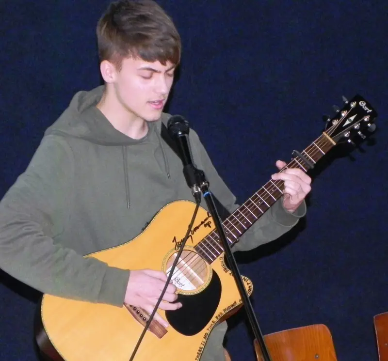 9976_Hledame_talent_PG_16/06TPG16
