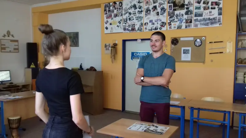 Rodilí mluvčí v hodinách francouzštiny