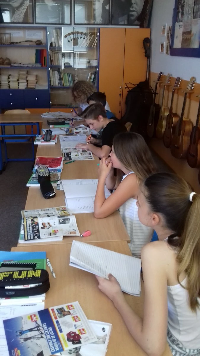 Rodilí mluvčí v hodinách francouzštiny