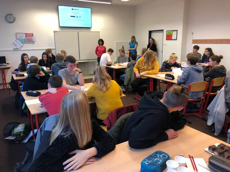 Mezinárodní metematicko - fyzikální soutěž NÁBOJ junior na Doctrina - PG