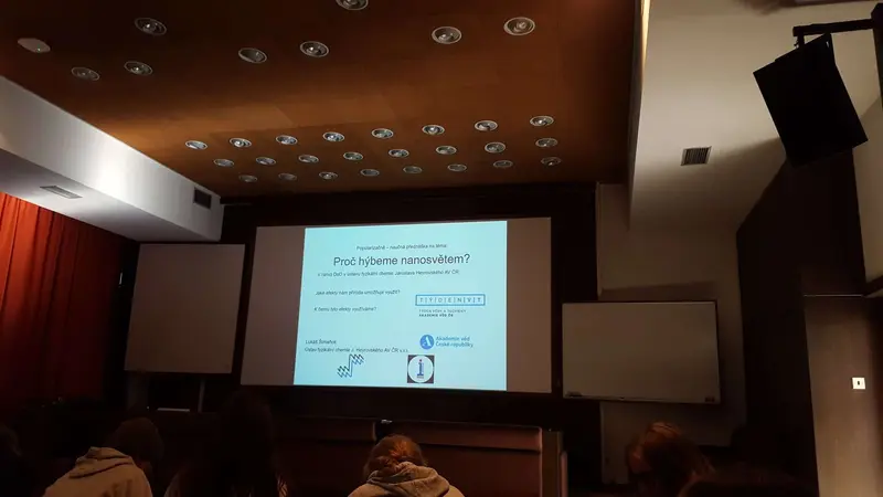 Exkurze Ústavu fyzikální chemie J. Heyrovského