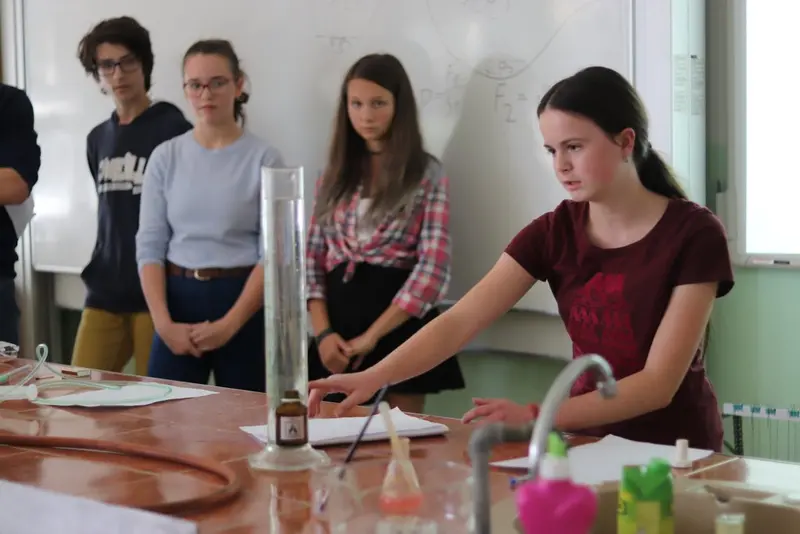 Dílna Voda - praktická výuka v terénu i laboratoři
