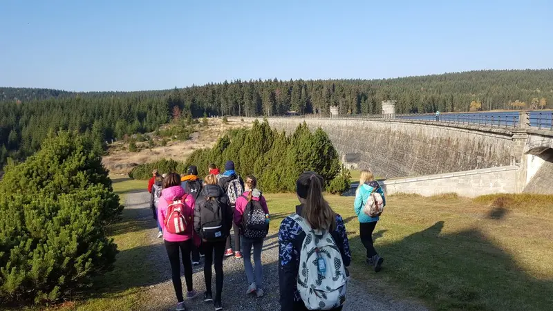 Dílna Voda - praktická výuka v terénu i laboratoři