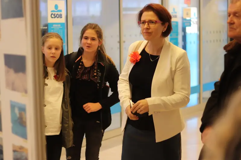 VERNISÁŽ VÝSTAVY K 12. ROČNÍKU FOTOGRAFICKÉ SOUTĚŽE