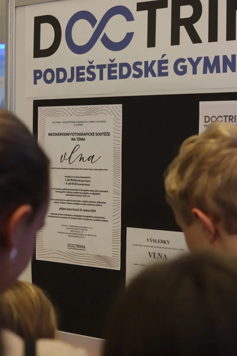 VERNISÁŽ VÝSTAVY K 12. ROČNÍKU FOTOGRAFICKÉ SOUTĚŽE