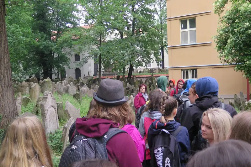 KULTURNĚ HISTORICKÝ KURZ PRAHA 2018