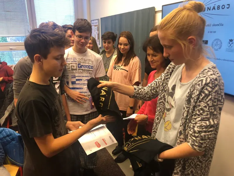 Mezinárodní metematicko - fyzikální soutěž NÁBOJ junior na Doctrina - PG