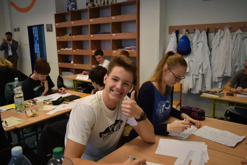 ÚSPĚCH NAŠICH STUDENTŮ NA MATEMATICKO-FYZIKÁLNÍ SOUTĚŽI DRUŽSTEV NÁBOJ JUNIOR