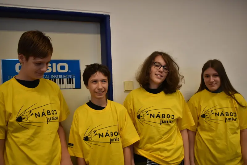 ÚSPĚCH NAŠICH STUDENTŮ NA MATEMATICKO-FYZIKÁLNÍ SOUTĚŽI DRUŽSTEV NÁBOJ JUNIOR