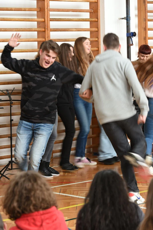 Po dvou letech jsme našli další hudební talent(y) Doctriny – Podještědského gymnázia