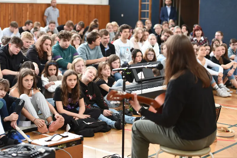 Po dvou letech jsme našli další hudební talent(y) Doctriny – Podještědského gymnázia