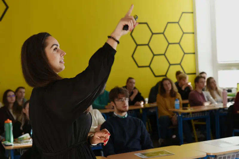 Přednáška o vysokoškolském studiu ve Velké Británii, Irsku, Dubaji a Německu