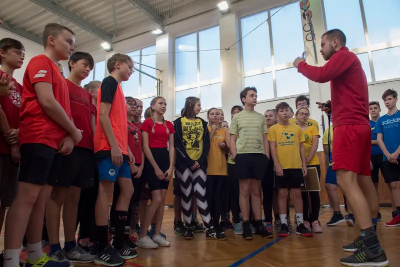Vánoční turnaj ve volejbale a vybíjené