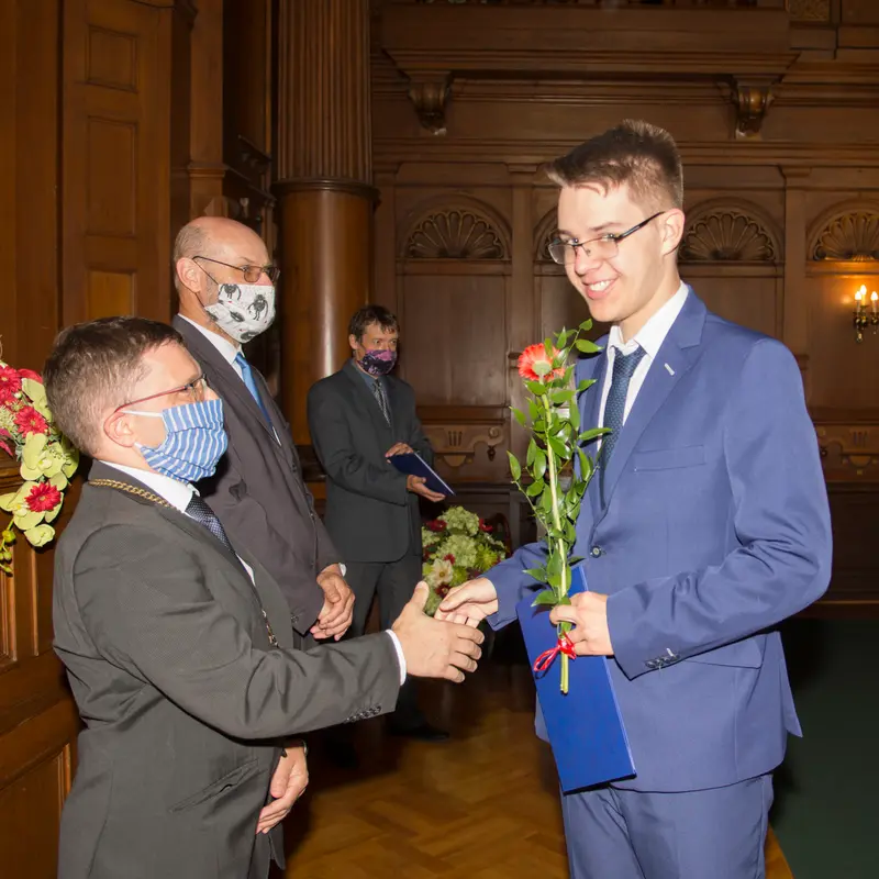 Předávání maturitních vysvědčení