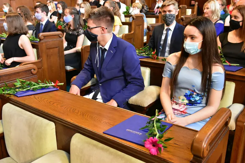 Předávání maturitních vysvědčení