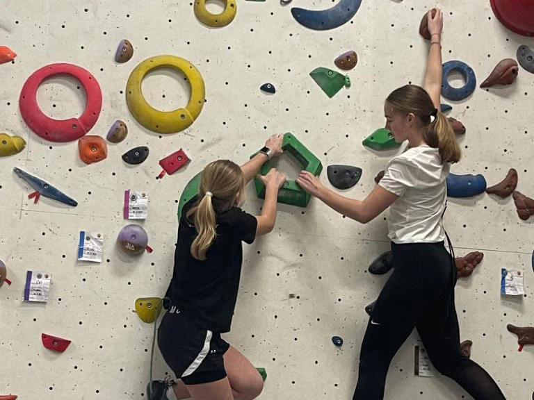 Svatý Valentýn v Boulder Pointu aneb tercie na stěnách