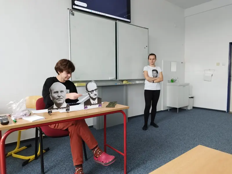 Studenti učí: sametová revoluce