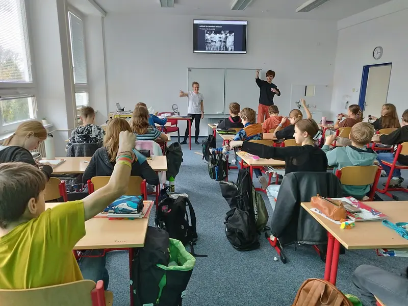 Studenti učí: sametová revoluce