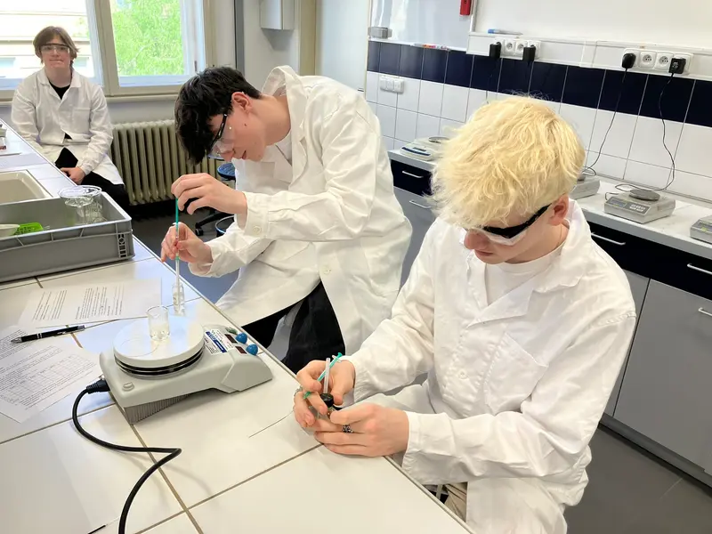 Návštěva laboratoří VŠCHT