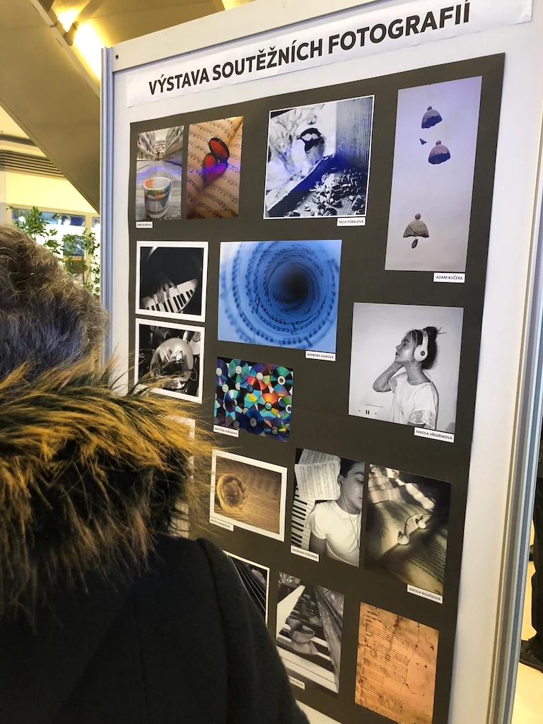 VÝSTAVA FOTOGRAFIÍ 13. ročníku studentské fotografické soutěže
