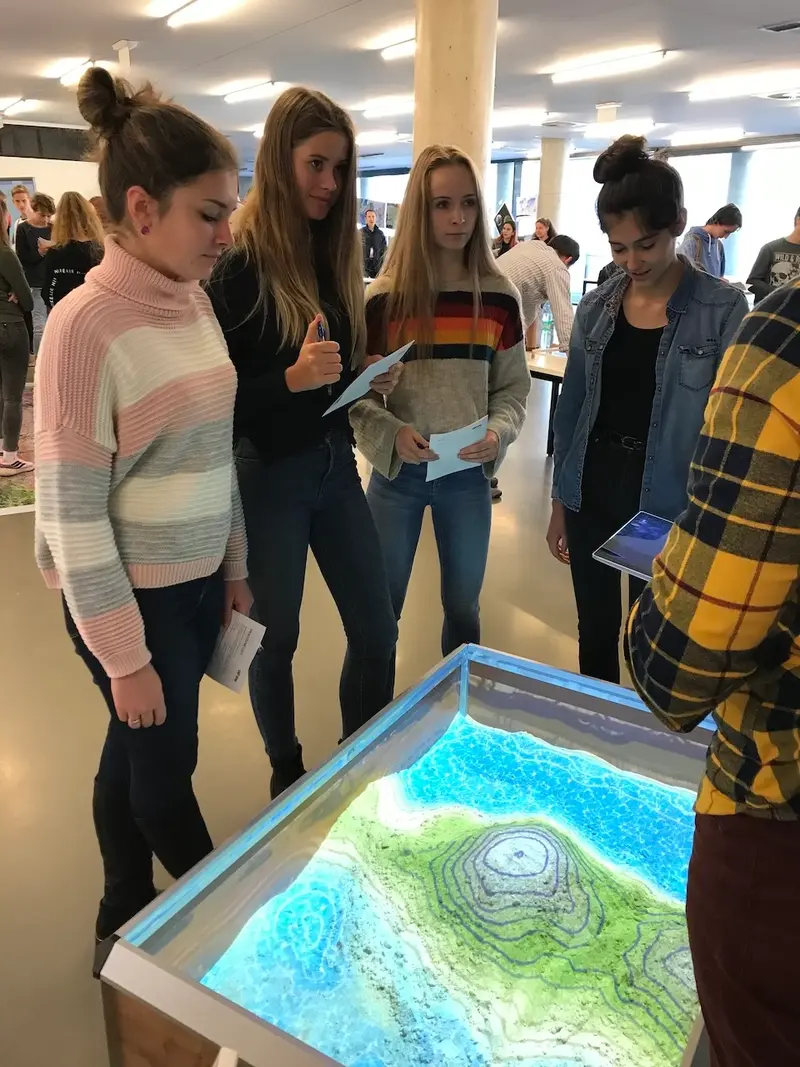 Studenti na GIS DAY