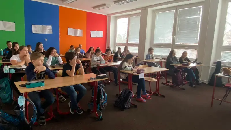 PŘEDNÁŠKA O PROJEKTU KUKANG