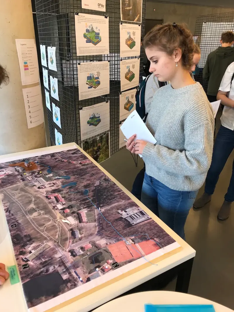 Studenti na GIS DAY