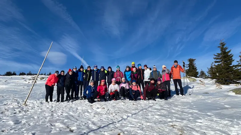 LYŽÁK 2022