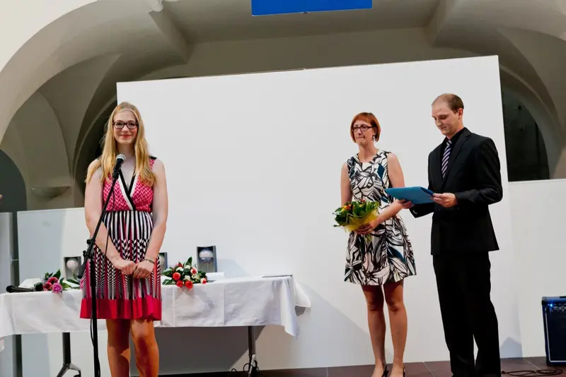 9942_ples_stipendia_KAPG/stipendium2_2015
